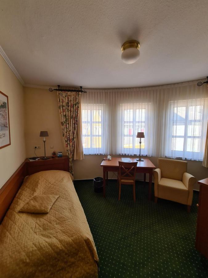 Hotel Zur Post Waldbreitbach Exteriér fotografie